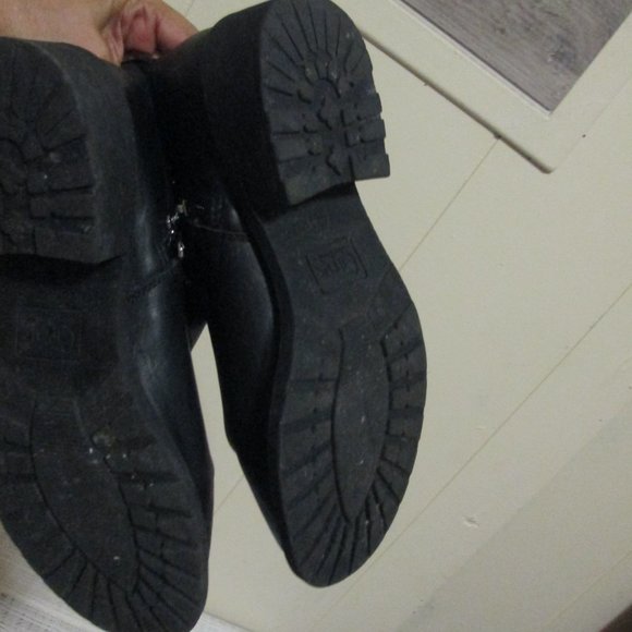 Circus Sam  DANNELLY  Booties Boots Ankle Studded Buckles, Size 8.5 - Picture 6 of 7